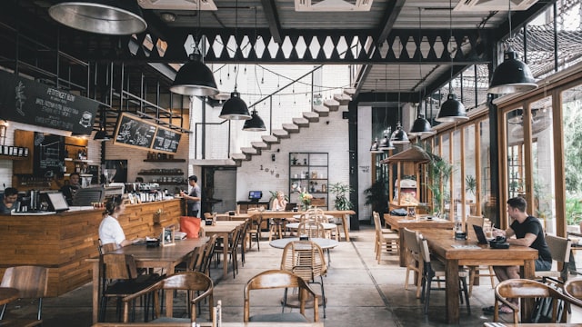 Restaurant and food service partnerships